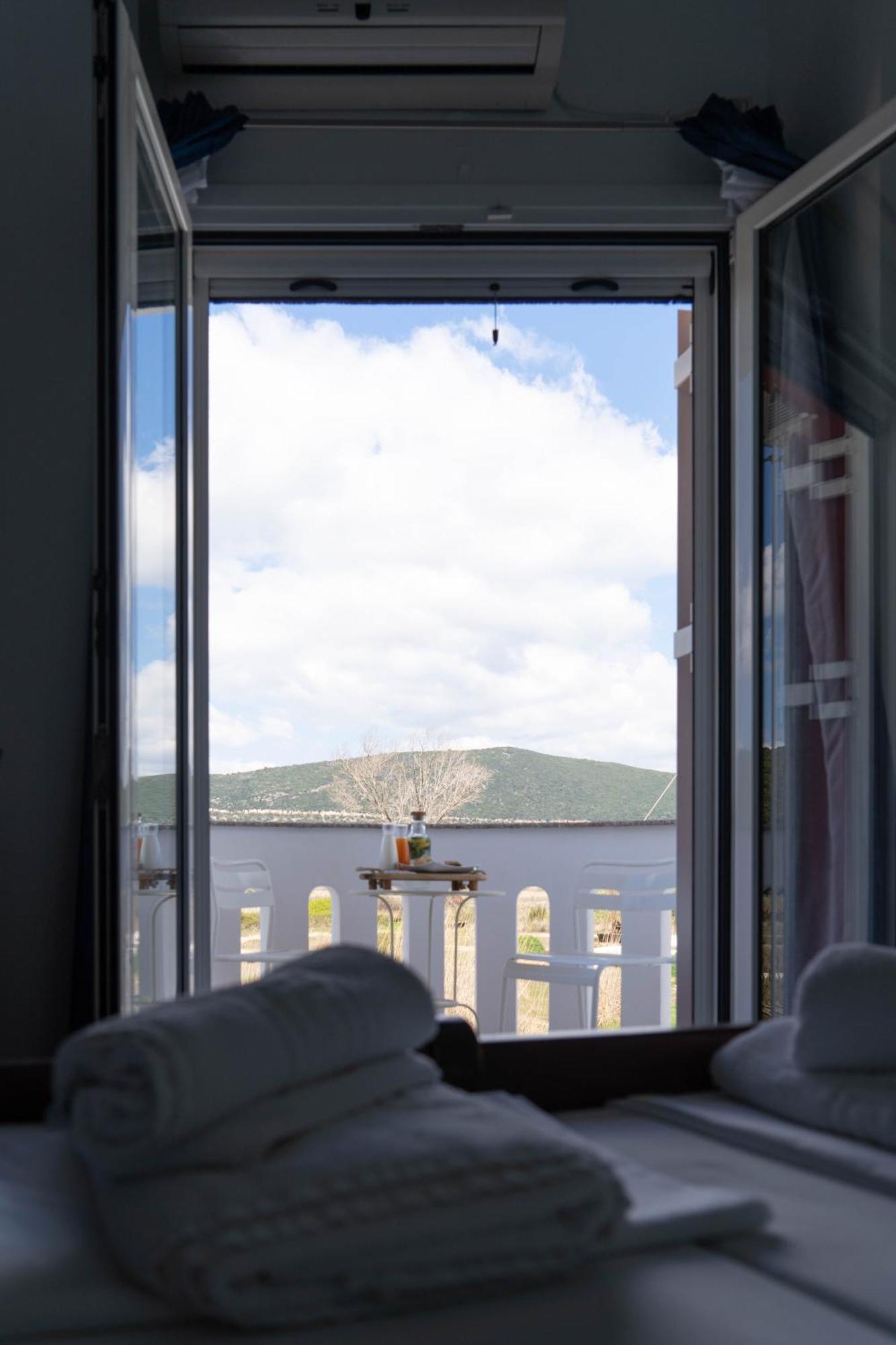 Hotel Alexandros Ammoudia Exterior photo