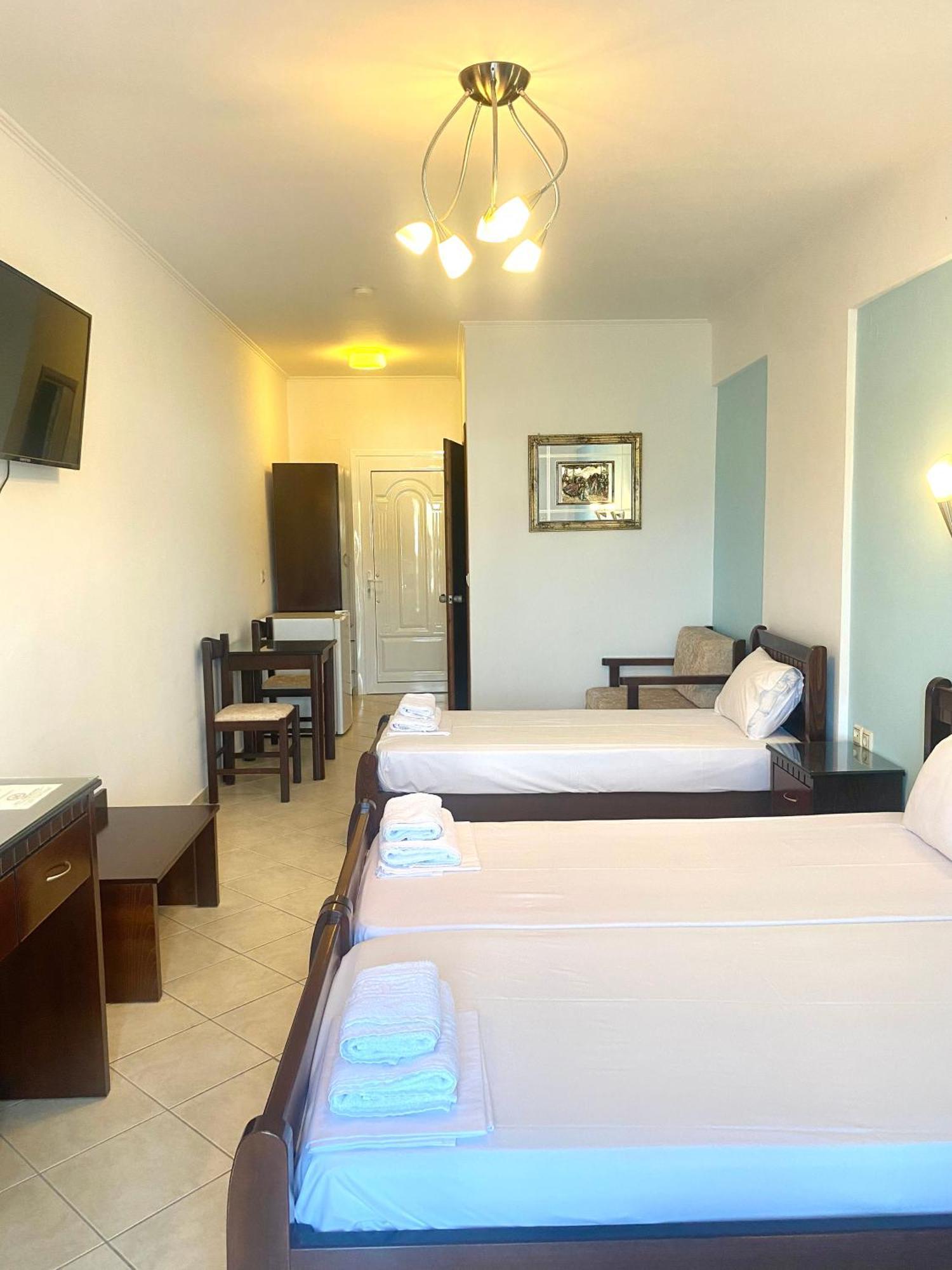 Hotel Alexandros Ammoudia Exterior photo